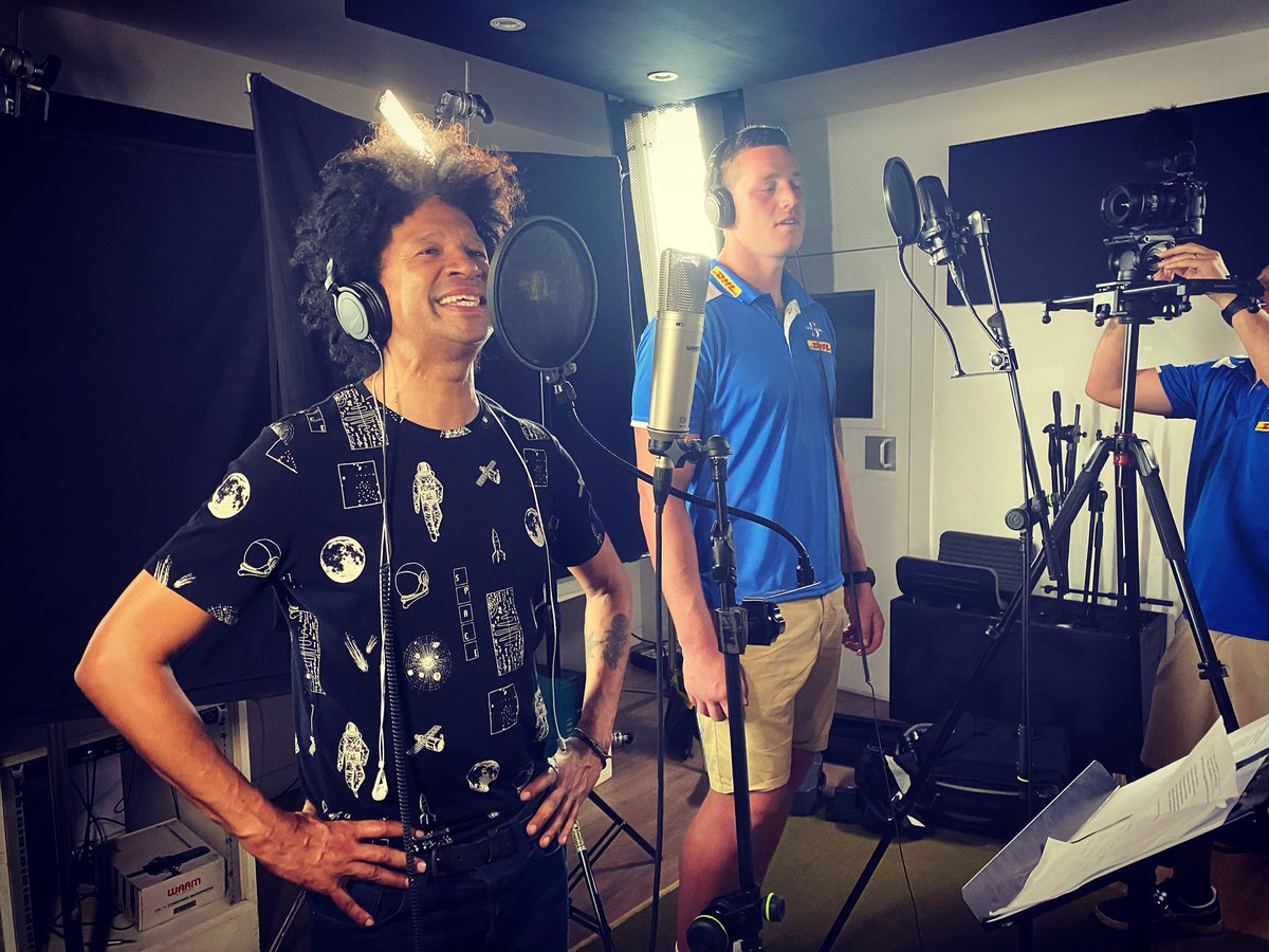 marclottering's tweet photo. Who me? Heyyy??? Nothing man! Just dropping a tune on a Wednesday with @JDSCHICKERLING. Watch this space 😁🙌🏽 #singledroppingsoon #stormers #donttuneme 🇿🇦 https://t.co/lRQgq0lvTQ