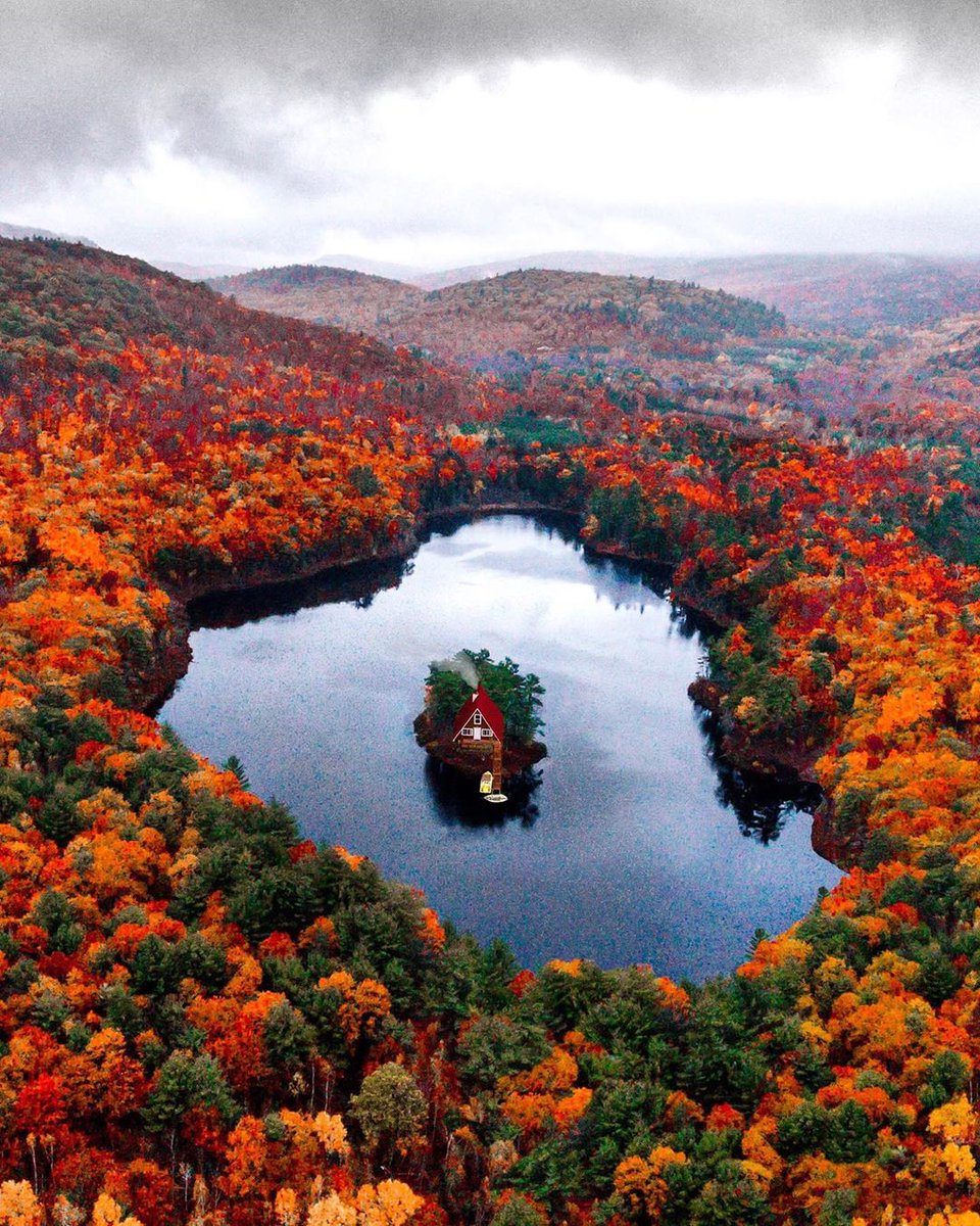 CapmingI's tweet image. What’s your dream hideaway?#camping #campinglife #campingwithdogs #campingtrip #RiggedPrimary Biden