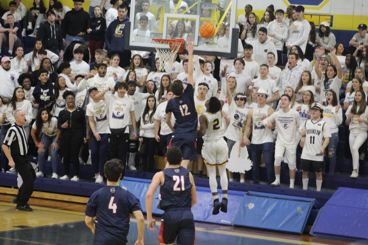 chsjournalismma's tweet photo. Colonia Crazies at Monday's basketball game against Mendham.
Come out and support the boys varsity basketball team today in the second round of states !! The boys play at Carteret High School against Carteret at 5:30 today. https://t.co/ChALjkCyn5