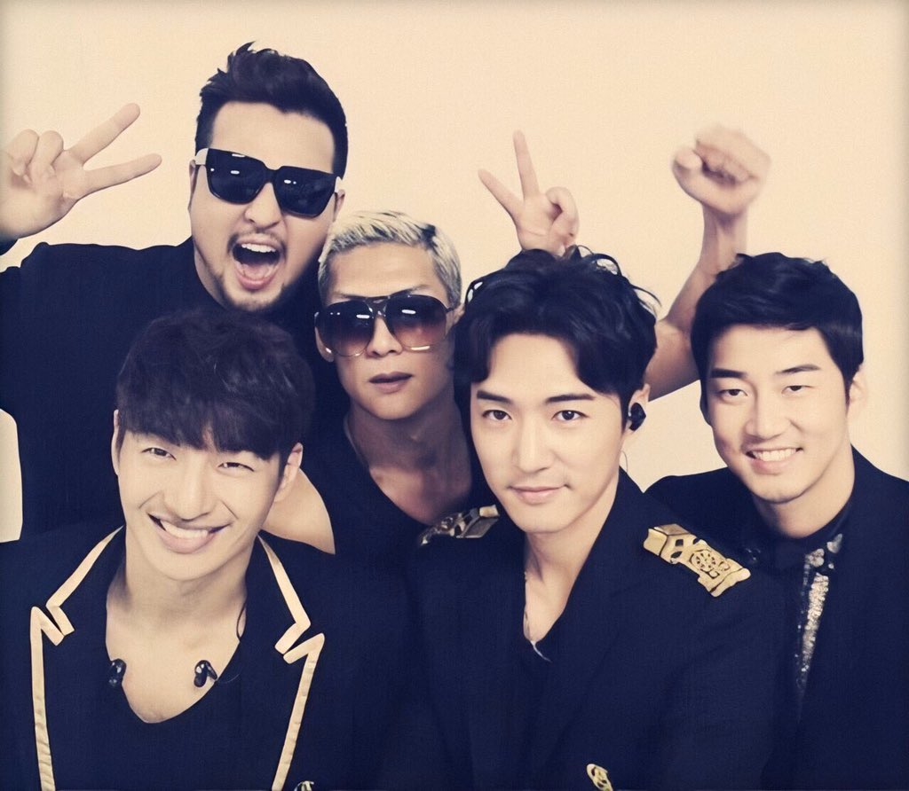 G idle участницы. O. D участники. O. O.