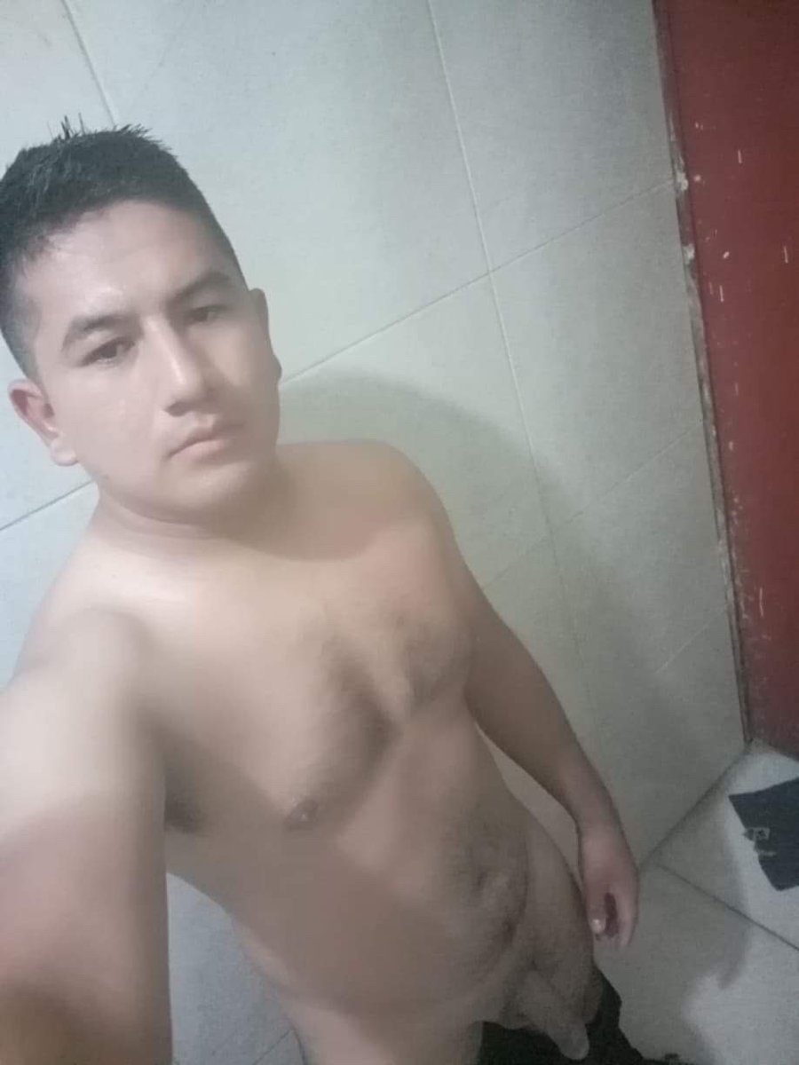 PiuranosHot's tweet photo. Policia hetero engañado/Trabaja en el Km 50 Chulucanas-Piura ,hay Video Den Rt
#heterosenganado #heteropack #heteropiurano #heterohot #heteroperu https://t.co/G7mSvV968G