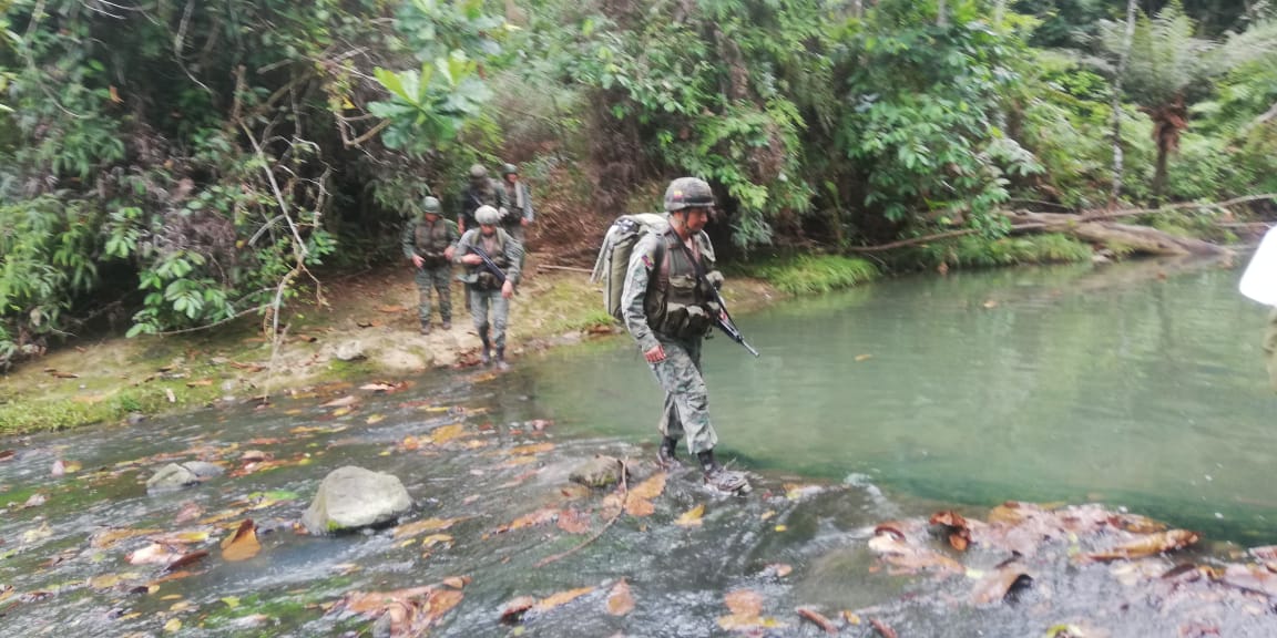 httpspbstwimgcommediaESRSOMiXkAE1QE3formatjpgnamemedium