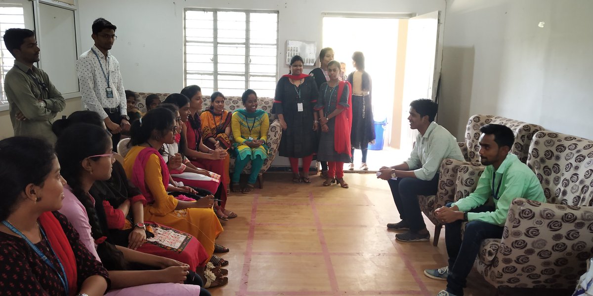 AdityaKodi1's tweet photo. Interaction with Abvp Team of Sri Chaitanya collage of Engg, Vits, Jyothimathi collage of Engg in Karimnagar Today about Prabodhan 2020 π©
#Makesuccess https://t.co/lC9XYc2CDU
