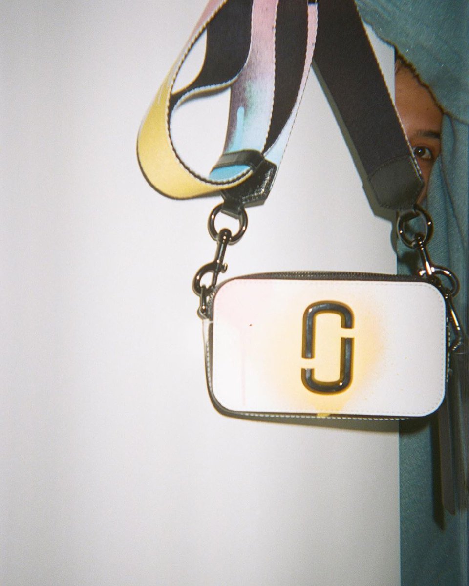 marc jacobs spray paint snapshot