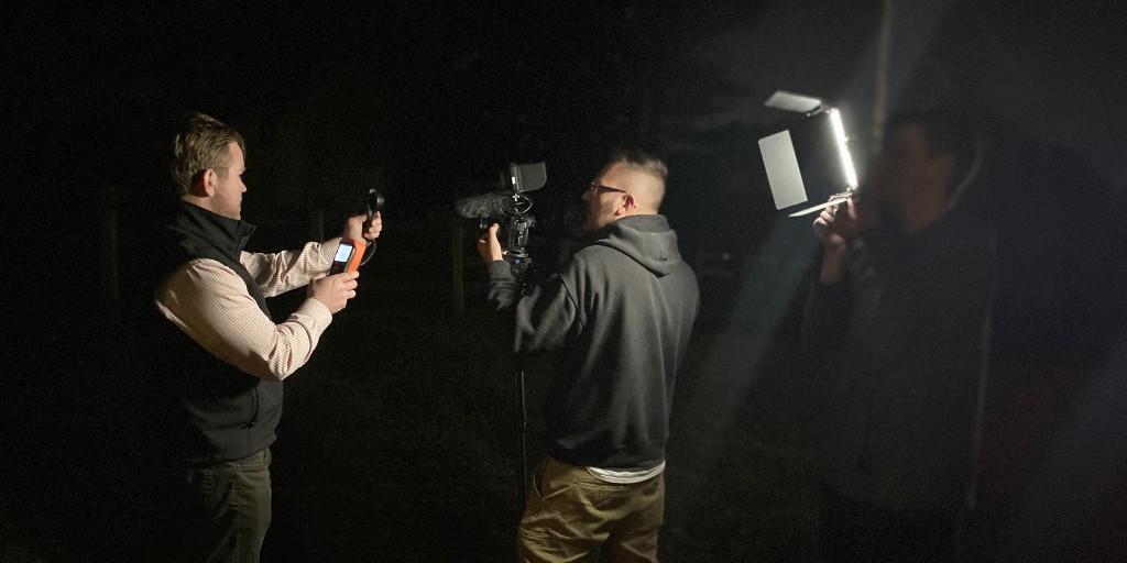 CatalystEx_'s tweet photo. Spent the night shooting training videos to keep all Catalyst employees well versed on the science and technology of our installations! #CatalystExperiential #placemaking #greenspace #CatalystEx https://t.co/4cZcYd3M95