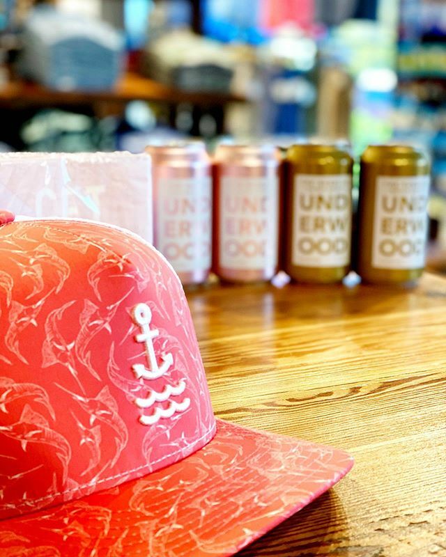 boatersrepublic's tweet image. These cans of Brut and Sparkling Rose are perfect for the boat!  2 cans = 1 bottle. #boatersrepublic #stpete #fun #bubbles #tampabay #florida instagram.com/p/B9UCk_SJBlj/