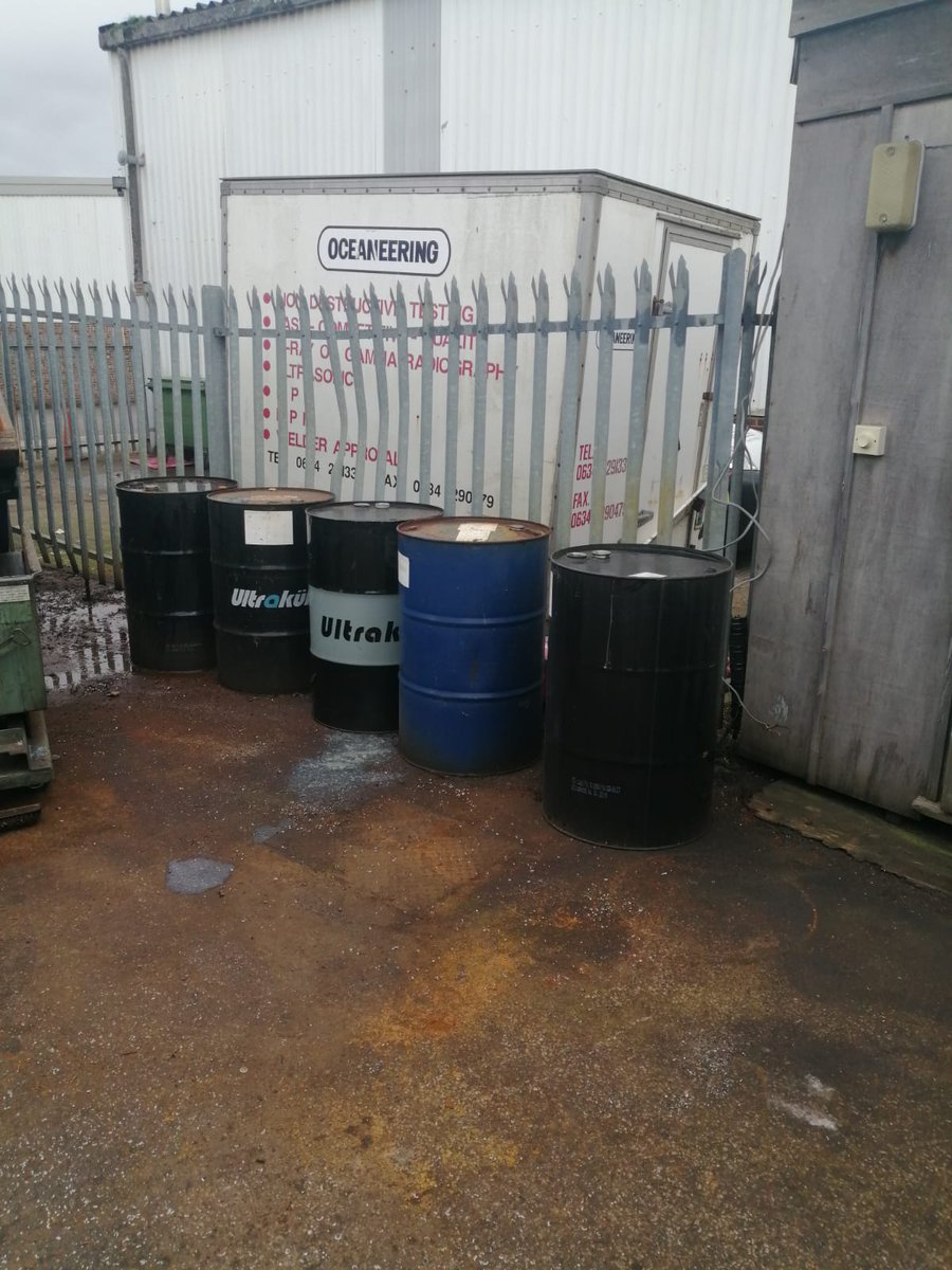VwrLtd's tweet photo. Do you have hazardous waste need moving? Vehicle Waste Recycling Ltd Have over 20 years experience in disposing of all kinds of waste streams.

 Call us on 01922 447930

 #wasteoil #hazardouswaste #industrywaste #commercialwaste #slurry #oilemulsions #machinecoolant #oillywater https://t.co/W4r4nFh2iX