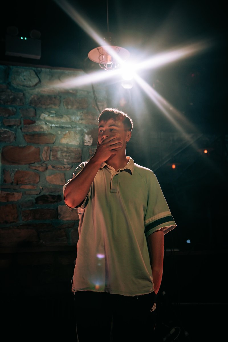 Next up we want to tell you more about Kieran Hurley's BEATS performed by <a href="/FourthWallTC/">Fourth Wall Theatre</a> 

 Featuring a live DJ and psychedelic 90s-inspired visuals, BEATS tells a one teenagers story of rebellion, apathy and the irresistible power of gathered youth. 🎧