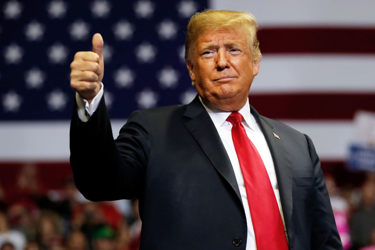 Prntly's tweet photo. President Trump may not have any real opponents in the California Republican primary, but that didn't stop him from crushing Bernie in it. He went ahead and got over 400,000 more votes than Bernie did on the Democrat side. https://t.co/BD5hbFASPO https://t.co/YHdopPqL78