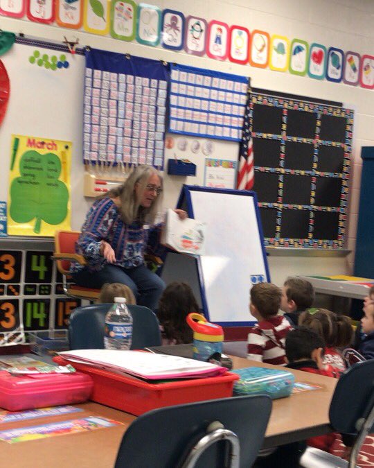 RBryant_NelsonK's tweet photo. Thanks to my friend Martha, from the public library, for reading Green Eggs and Ham to us this morning. https://t.co/F7qAj4B8f1