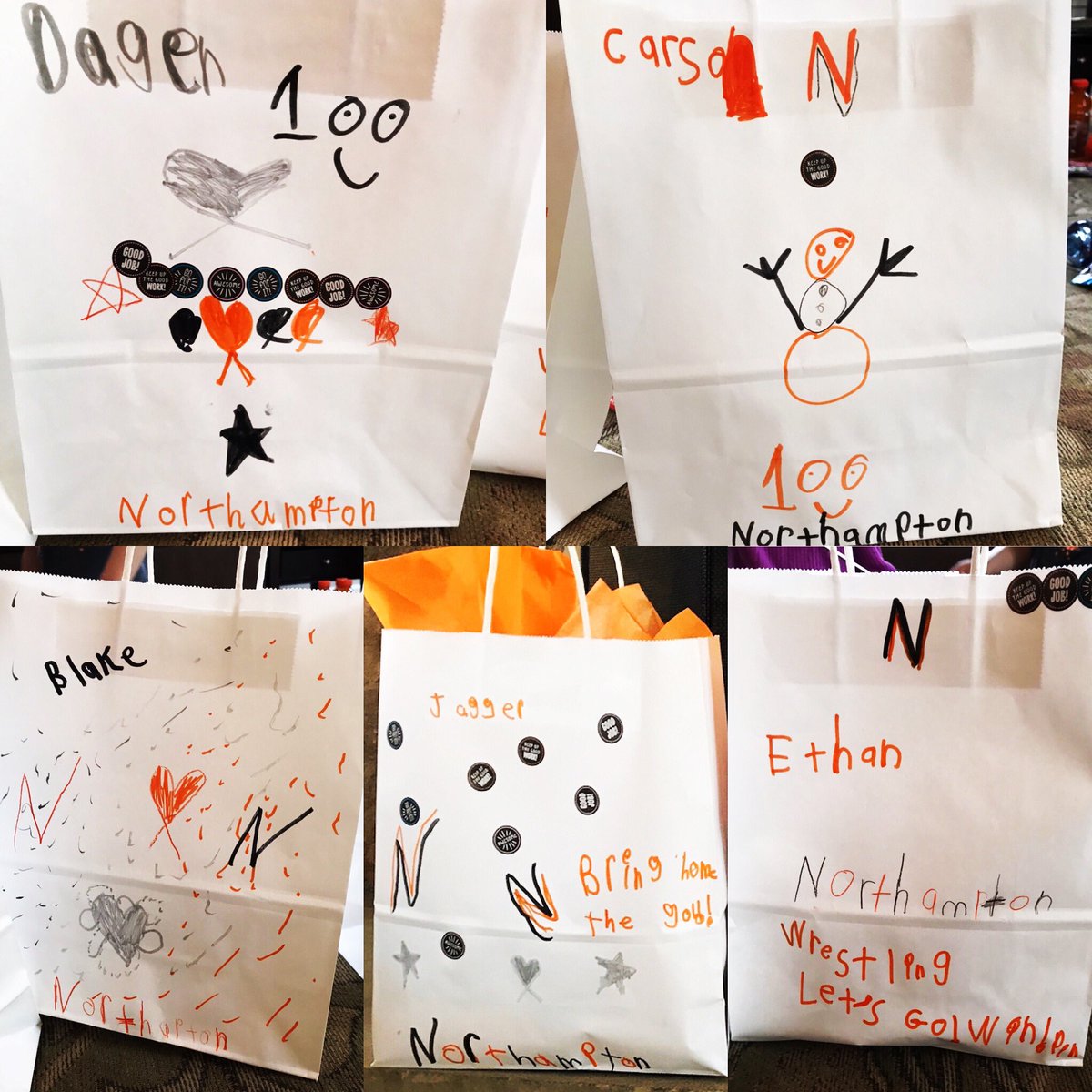 LeenieLisa's tweet photo. 🧡🖤2020 States bags ready to go! Good Luck to the KKIDS at Hershey! @KKidWrestling https://t.co/iFZ0bFO9Sl