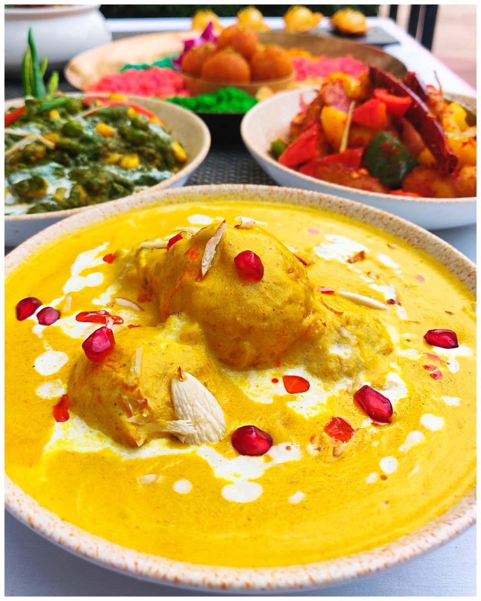 TajBengal's tweet photo. Indulge in an array of Holi specials at Cal 27.Β
Holi Special Brunch | 6th - 10th Mar '20 | 12:30 p.m - 3:30 p.m
Call 033 6612 3310 for reservations.
#holispecial #holihai #indulgence #brunch #brunchspecial #festivalofcolour #dining #holibrunch #colourful #splashofcolour https://t.co/uWczdnVvvF