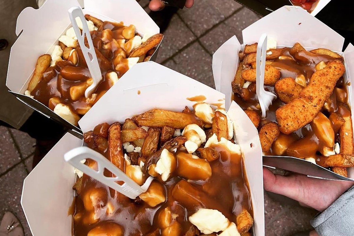 SudburyPoutine's tweet image. Whats better than 1 poutine? 3 poutines 😍😍🤤#sudburypoutinefest #sudbury #poutine #foodie #fries #gravy #cheesecurds #sudburyeatz #savoursudbury #sudburytourism #downtownsudbury #sudburyevents #sudburyeventscalendar