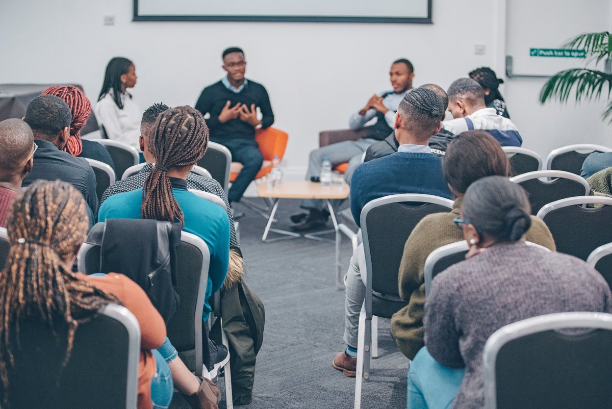 uMusa_wenkosi's tweet photo. Many thanks to @ben_kemah and @TazinyaAlexis for sharing experiences through their initiatives @HeroCameroon  and @HospiMobile There’s nothing more inspiring than hearing what your peers are doing and exchanging ideas that could be implemented in different countries. https://t.co/zQ4NULXGGT