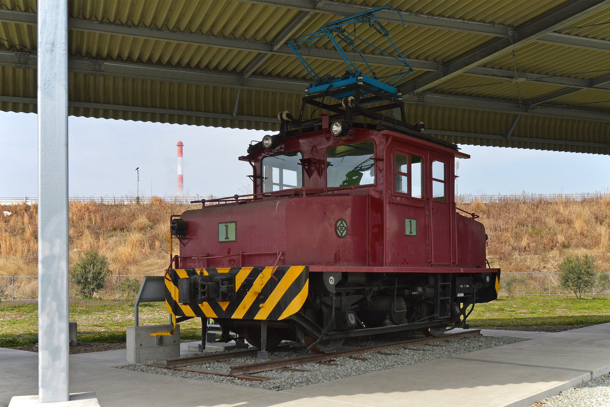 アダチ 三井三池鉄道20t B 型電気 1/80 16.5ミリ 完成品