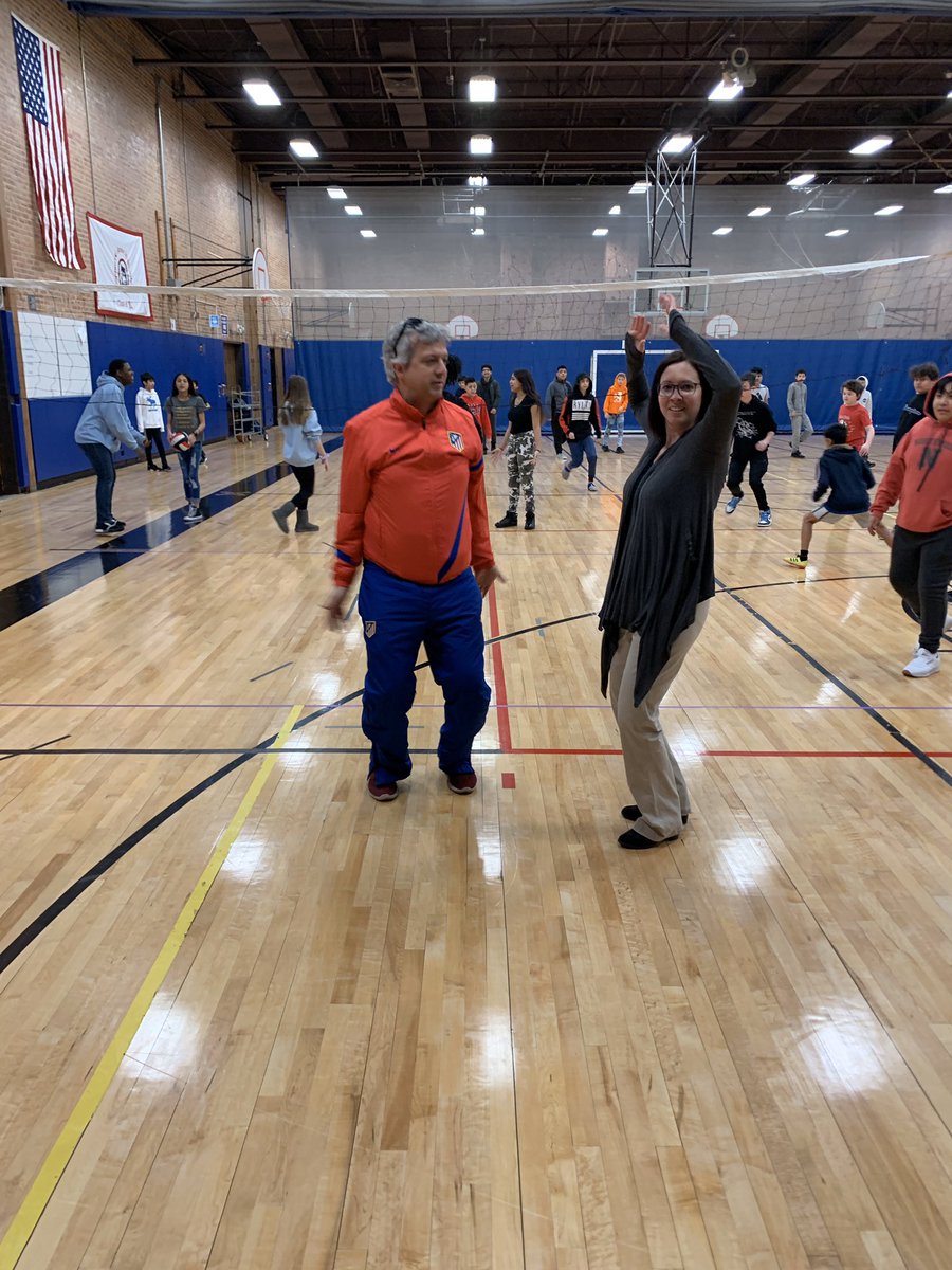 BRo_ELA_NW's tweet photo. Jumping jacks, student v. staff volleyball, and got our first team pictures! What more can you ask for on this beautiful Wednesday morning! 🎉🤾🏻‍♂️🤾🏼‍♀️🏐🏆#teamTWOhottohandle #marchwellnesschallenge #bestteam @sarah_holsen @FioreCunningham @marcorubio @nicole_harris25 @nwhuskies https://t.co/qsedhE9Wg3