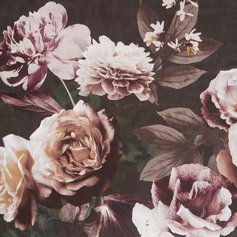 BiancaHomeDecor's tweet photo. Flower power! 🌸  Nothing brightens up your space like a floral collage!  -- #SneakPeek #NextInLine #loveBianca https://t.co/dz7kAYyyAV