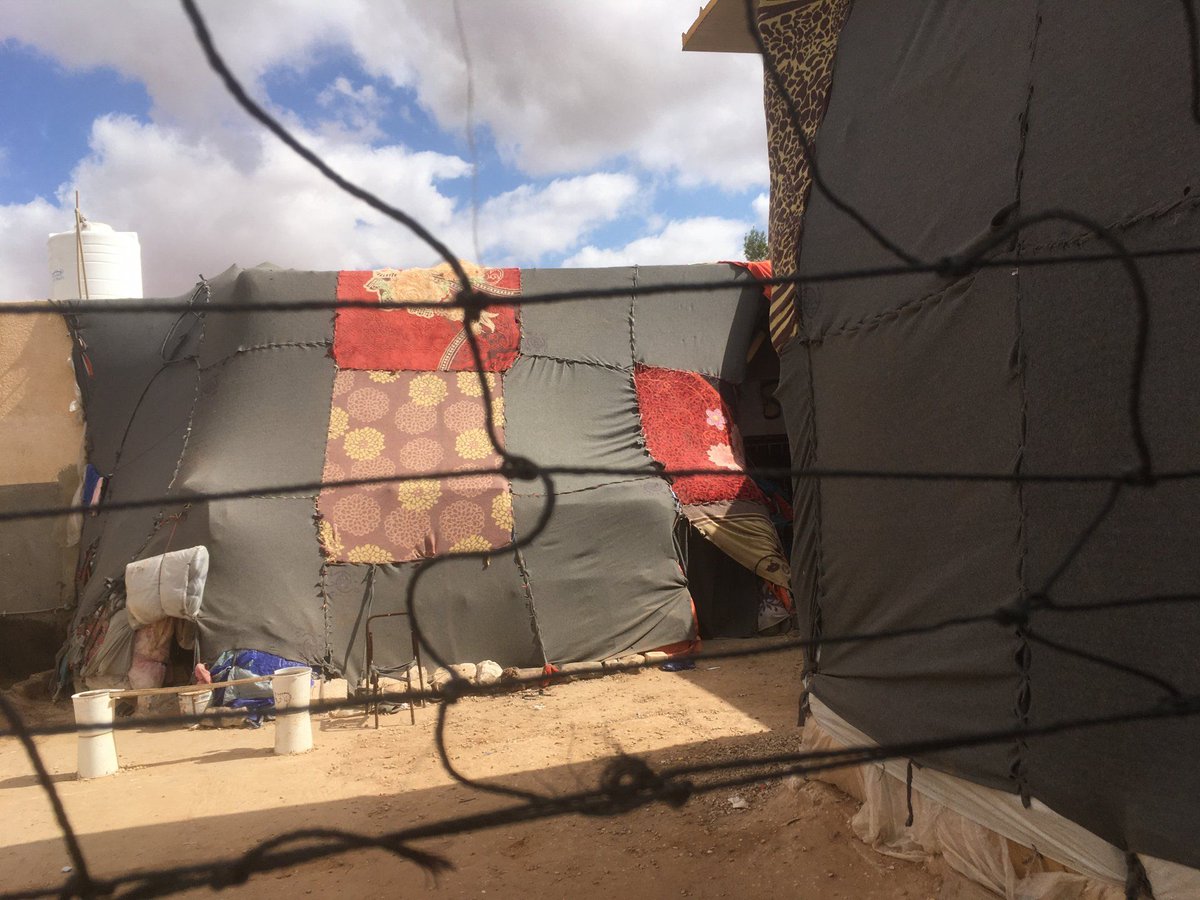 MSF_Suisse's tweet photo. De retour de #Libye, Michaël Neuman, du @MSF_Crash partage son exprérience de la situation des personnes qui y sont retenues, pour des mois, des années, et celle plus difficile encore de toutes celles sujets aux enlèvements et aux #tortures. #Libya https://t.co/2yPLl6l0Pm https://t.co/7biH6f1K50