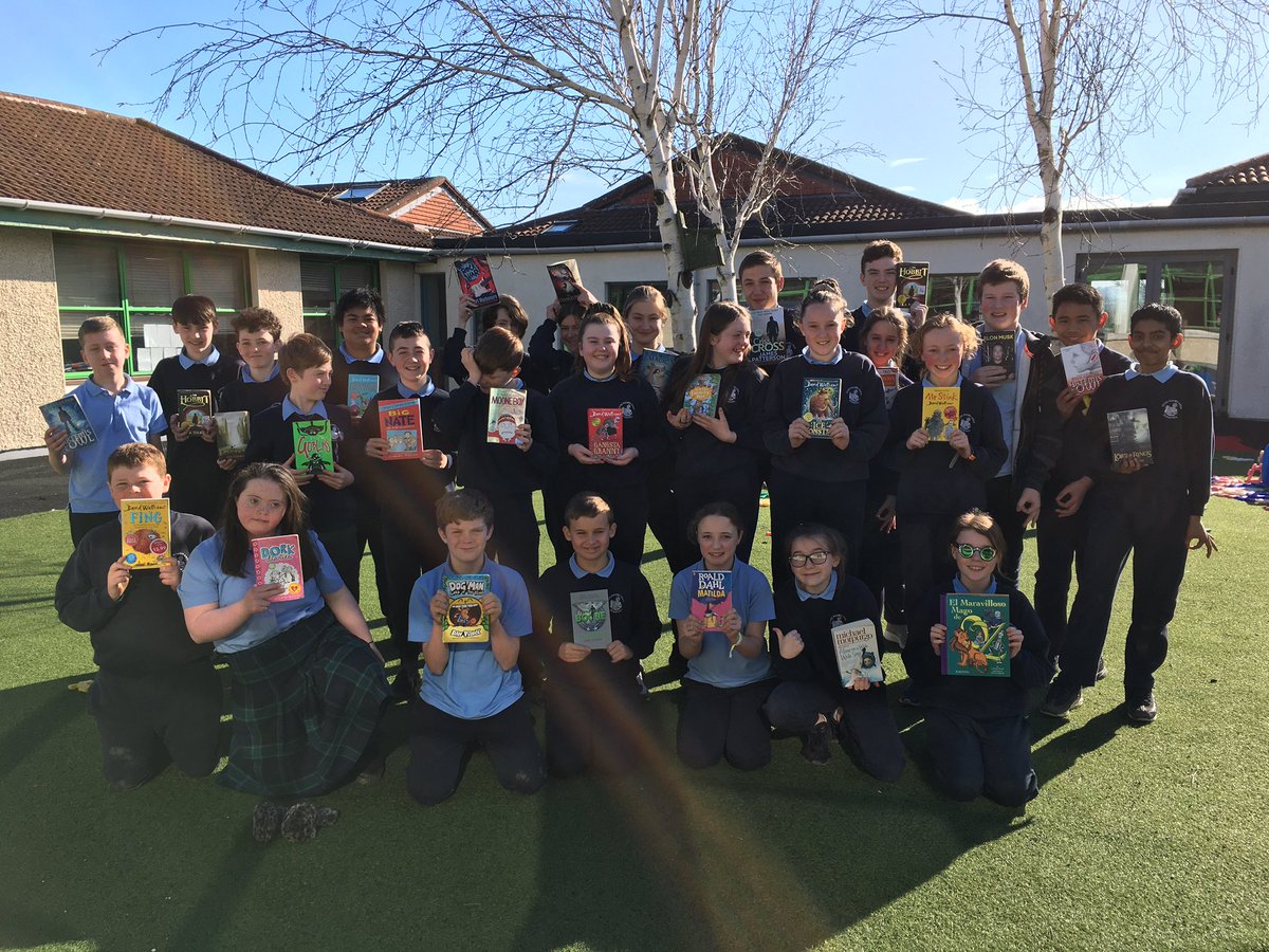 DunneClass's tweet photo. Celebrating Book Week by bringing in our favourite books and telling the class about them! Excellent choices 😎 #bookday #bookweek @followstannes https://t.co/9ecRAk0WVF