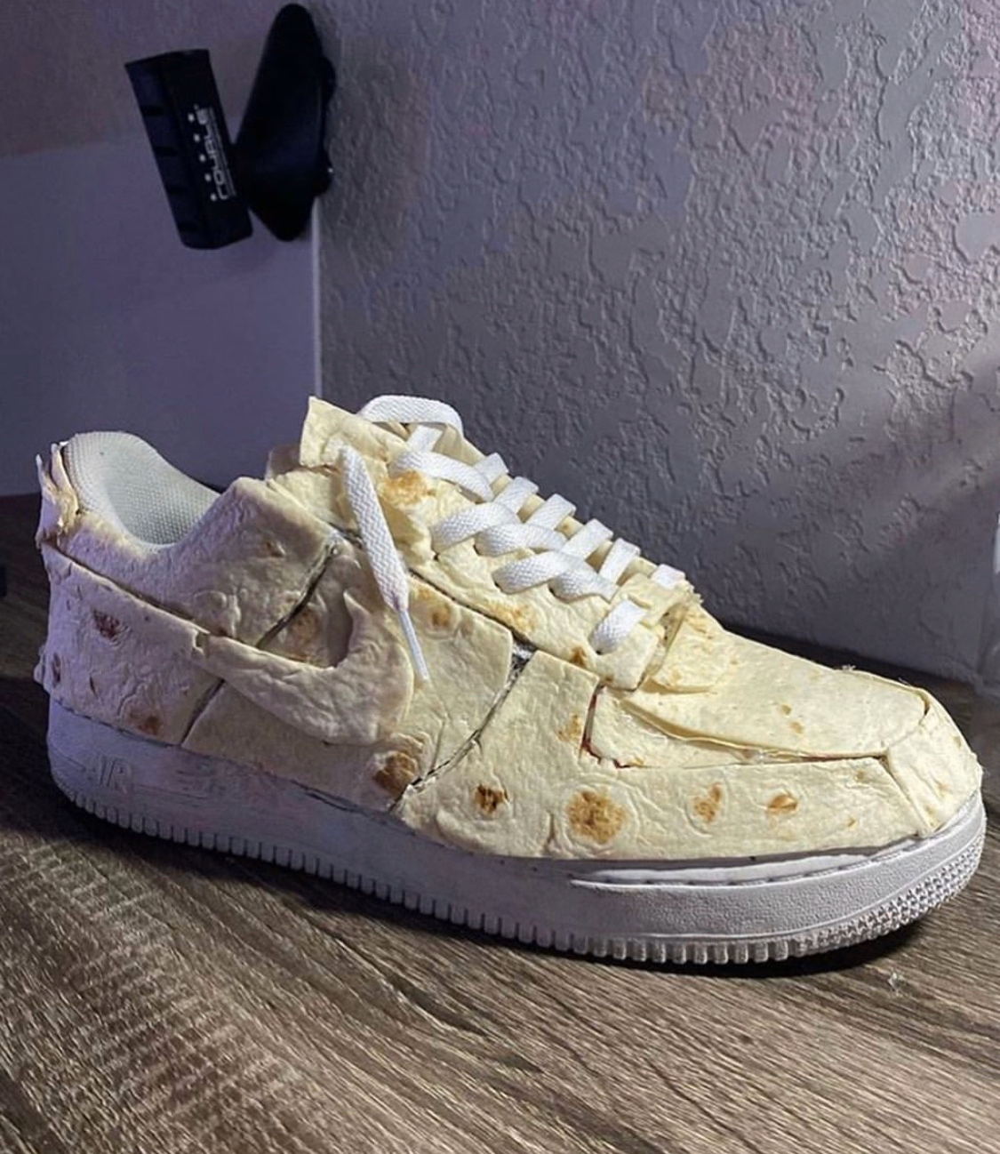 Nike tacco cheap