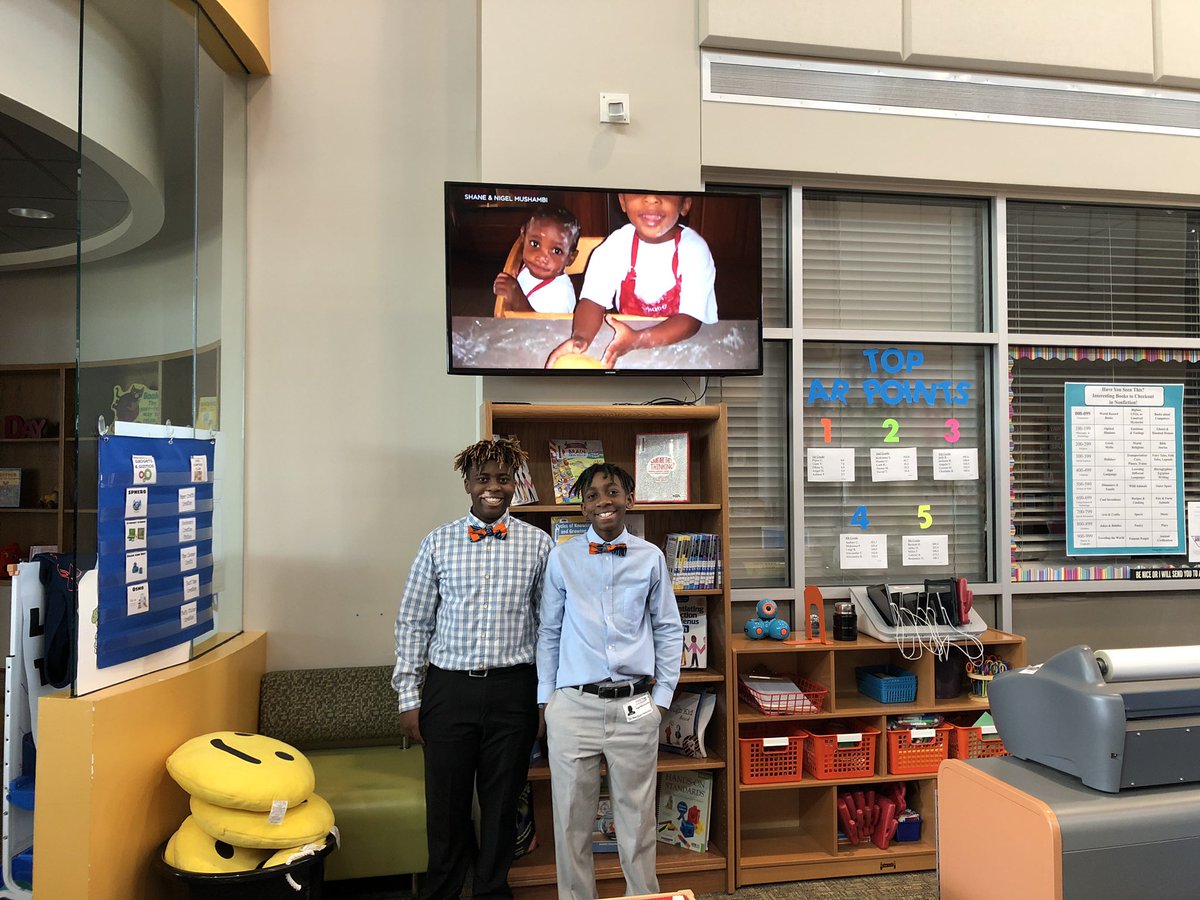 2BrosITK's tweet photo. Love visiting schools https://t.co/ID1i1xgsEr