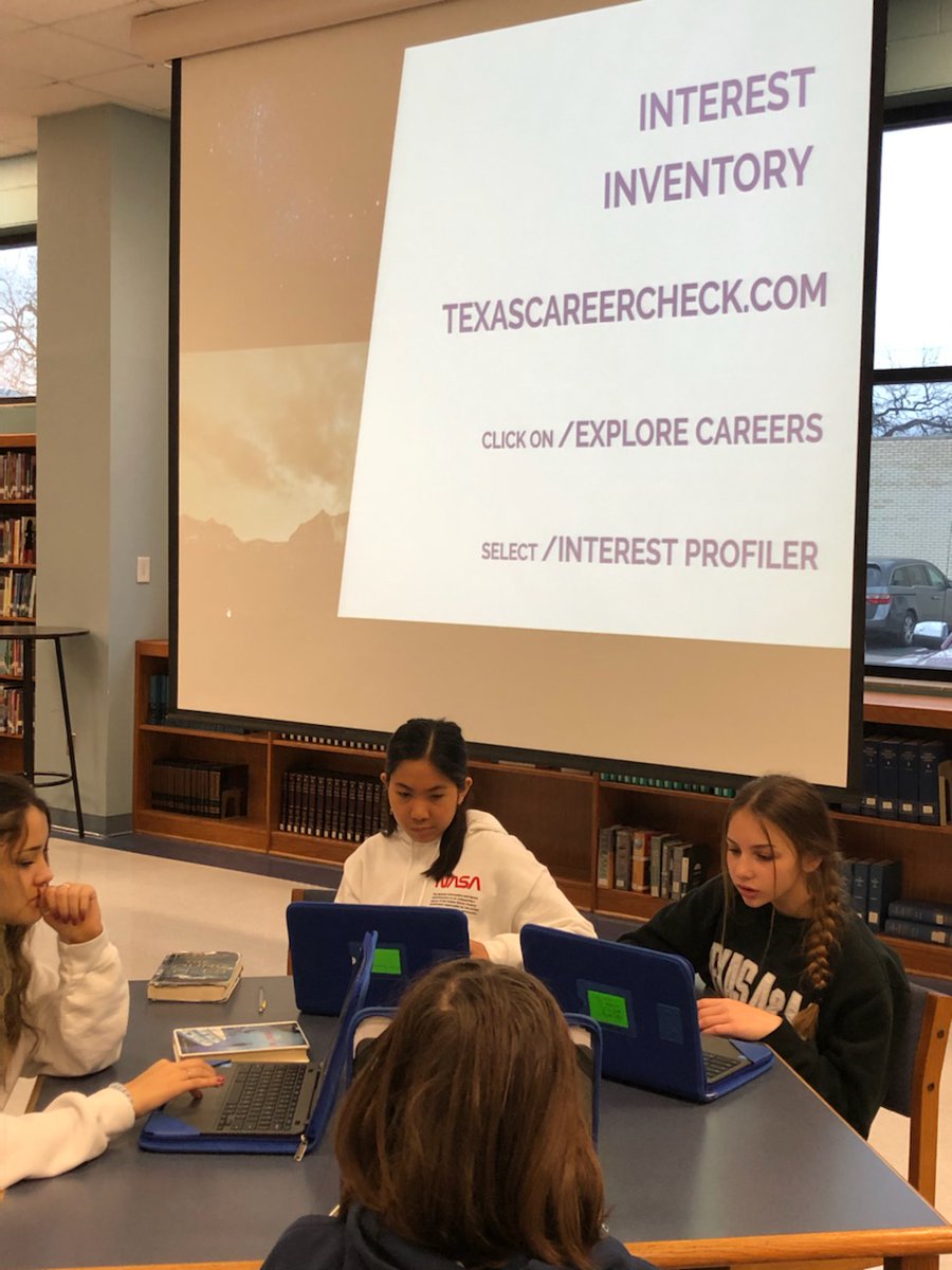 marymccat's tweet photo. Mrs Salvatore helping future high school students discover their dreams through the CTE program. Thank you, Mrs. Salvatore. Your guidance is appreciated! HELPING one another #ThinkBigLISD @lampasasMS https://t.co/dtZhmOipyN