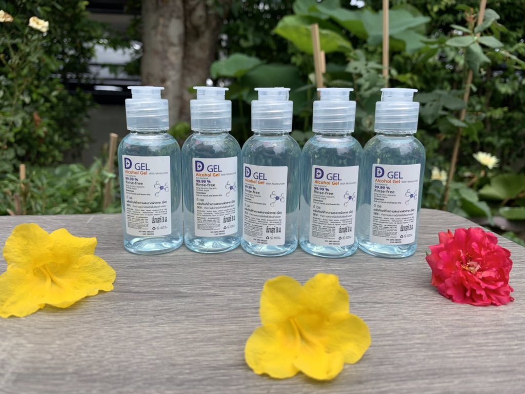 treewaysthaila1's tweet photo. 🍀 DGel 38ml ขวดเติมไซพกพา สะดวก หมดแล้วเติมได้ 
🍀 มินิ น่ารัก 
📍📍 สินค้าเข้า จำนวนจำกัด สนใจสั่งซื้อได้เลยค่า

กดสั่งที่ช้อปปี้ได้นะคะ 👉🏻👉🏻 Shoppee 👉🏻 https://t.co/CGpdpQN8XC

#เจลล้างมือแบบพกพา #เจลล้างมือแอลกอฮอล์ #เจลล้างมือ #เจลแอล���อฮอล์ #ไวรัสโควิด19 #COVID https://t.co/lsyYL9FPIJ