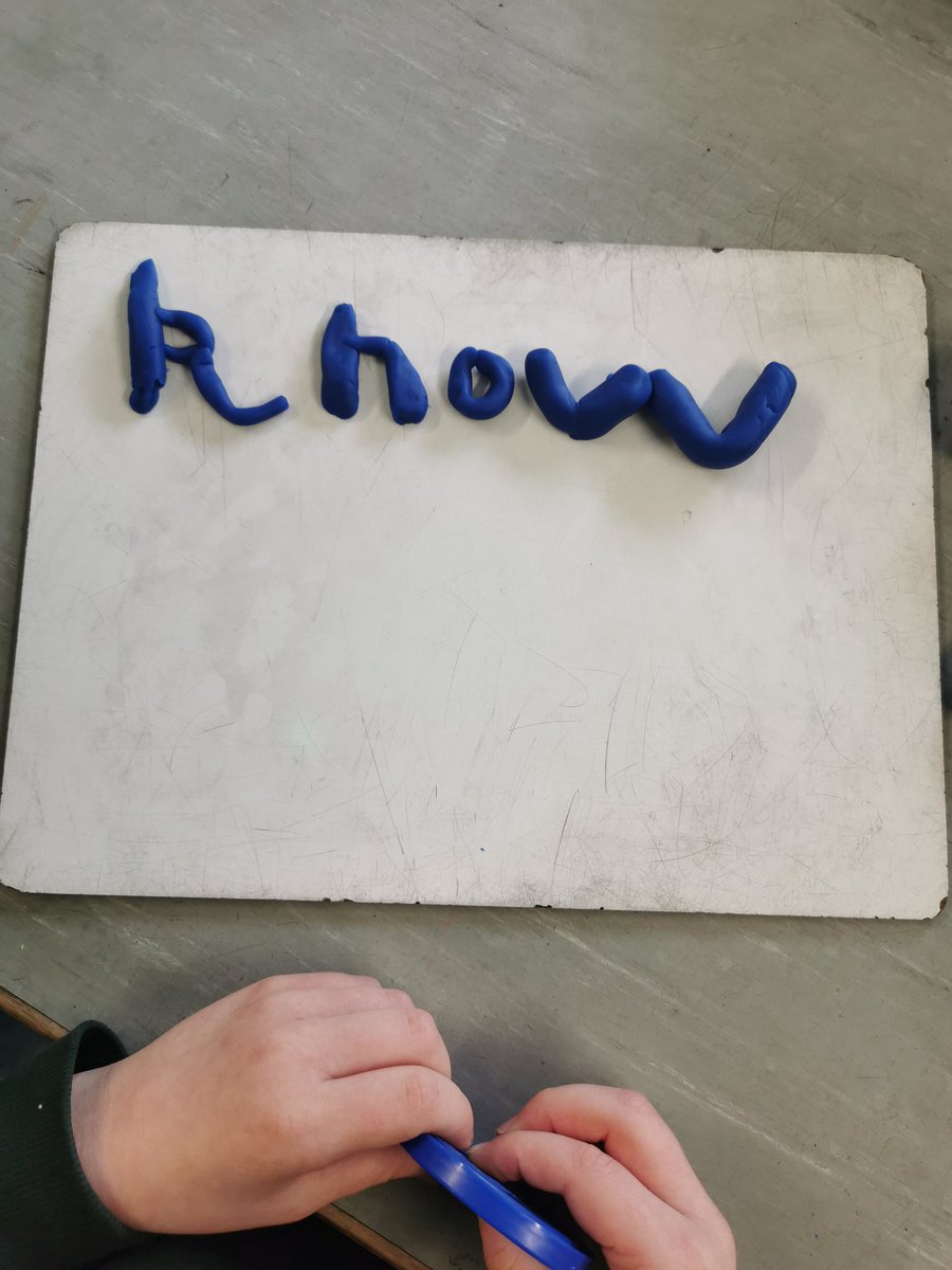 skeoughschool's tweet photo. Used playdough to familiarise ourselves with our new tricky word this morning! #trickywords #playdough #multisensoryapproach #juniorinfants #seniorinfants #skeoughvosteenns https://t.co/agn4eQdXZE