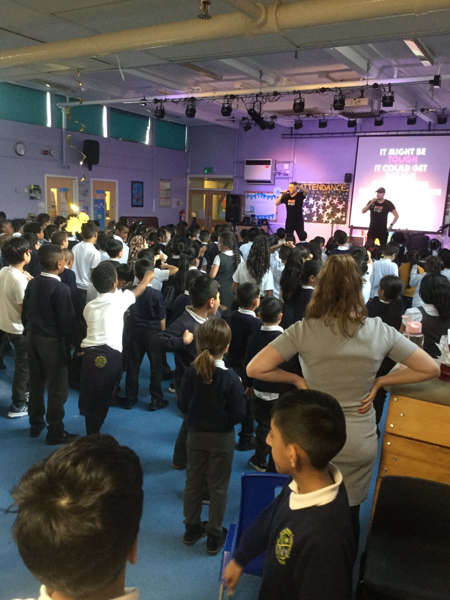 Captain Hook tweet media