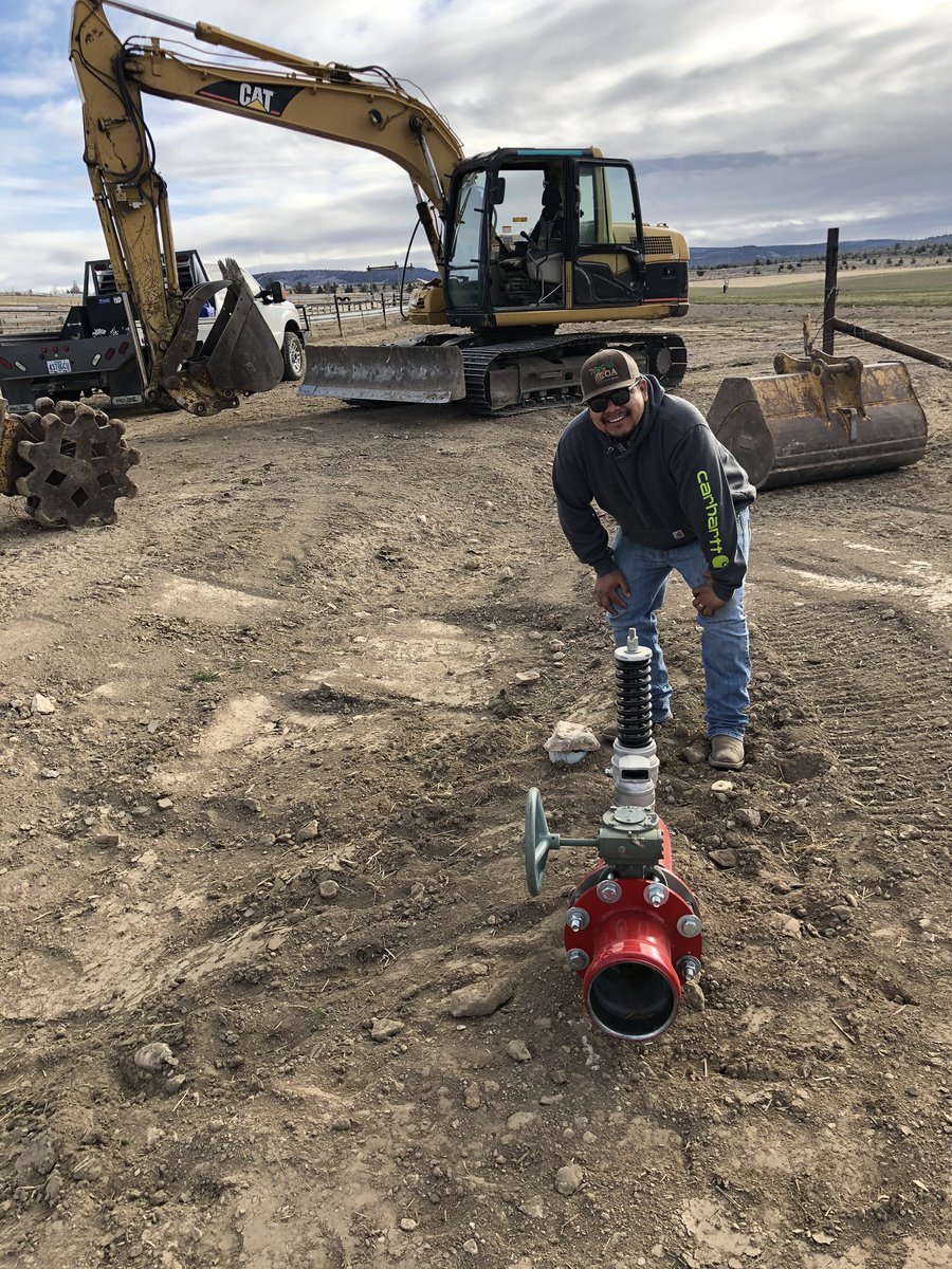RobGalyen's tweet photo. Proud moments like this, when you see your employees excel.
Carlos has been learning to weld for several years. This was his 1st irrigation Z pipe to weld/install...all on his own!
This is one of the reasons, why I love what I do. #OrAg
#Irrigation20 https://t.co/xzy4EFz86s