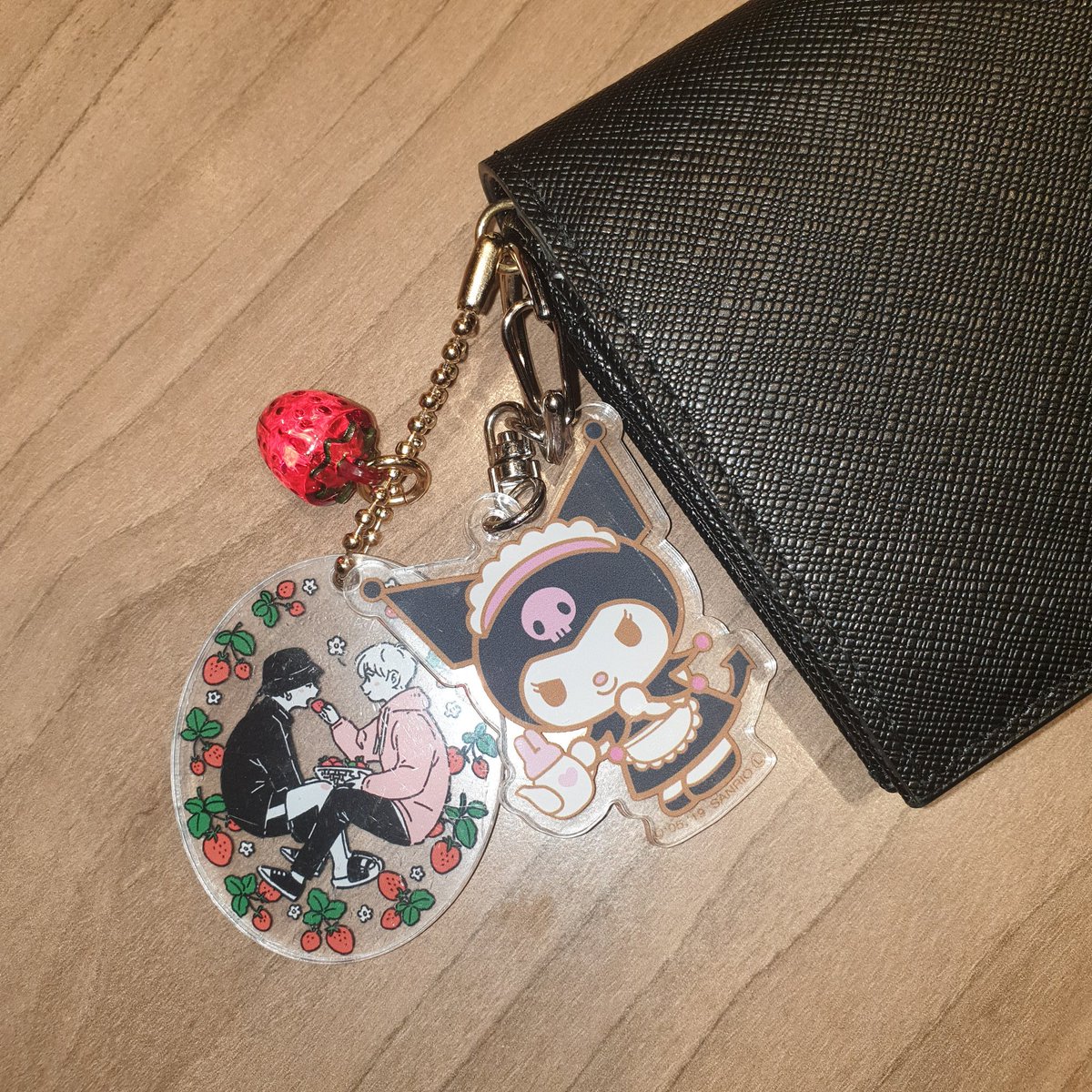 당분님 SIN 키링은 보기만 해도 기분이 초 HIGH 해 진다는 사실...알고 계신가요