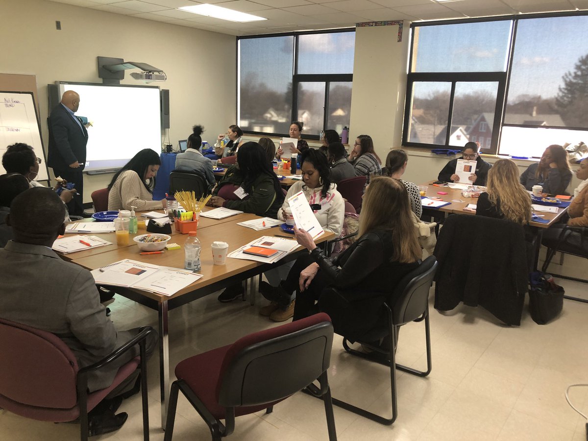 AMorrison_CHG's tweet photo. Teaching is a relationship.  But how do you establish relationships with your students? “Let’s discuss Johari’s Window.” Practical tools and strategies for actually doing the work. @RCSD_DSE @Camelot_Ed https://t.co/zaQnLlF01P