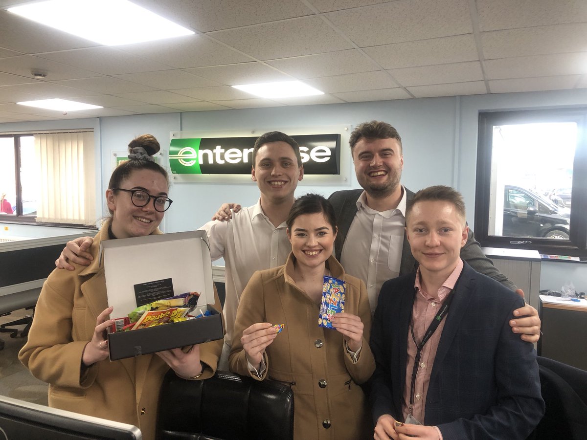 Anthony Page (@ant_page1) on Twitter photo Hessle demolishing the sweets on employee appreciation day #EmployeeAppreciationDay <a href="/MarcusERAC/">Marcus Golding</a> <a href="/Matt_ERAC/">Matt Dobson</a> Hessle demolishing the sweets on employee appreciation day #EmployeeAppreciationDay <a href="/MarcusERAC/">Marcus Golding</a> <a href="/Matt_ERAC/">Matt Dobson</a>