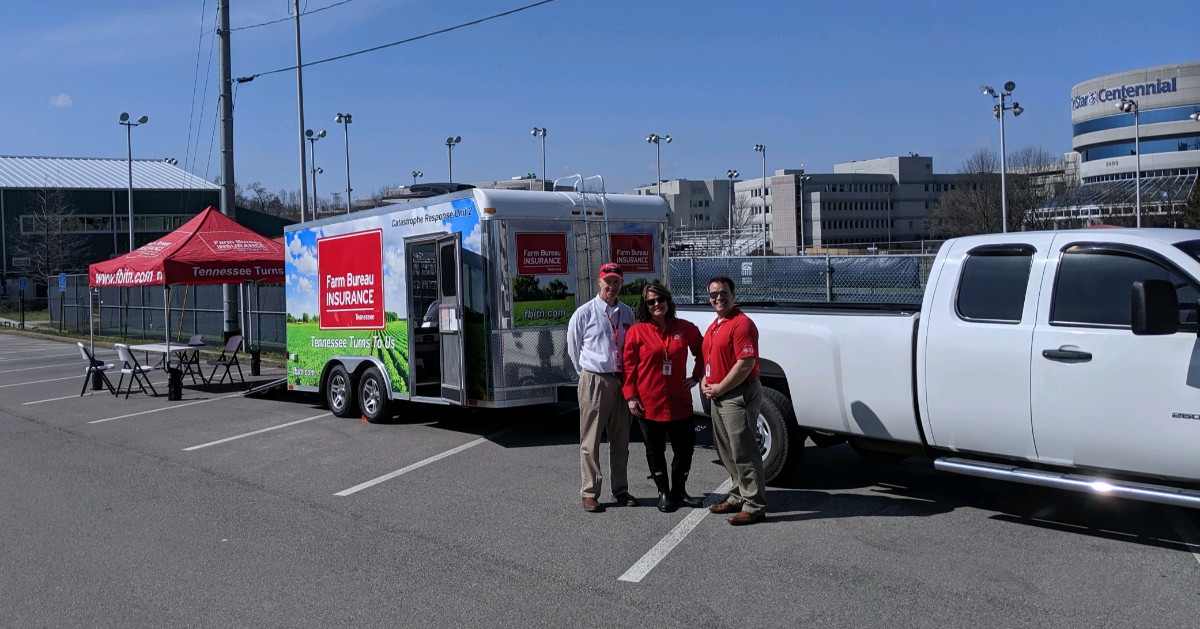 FBITN's tweet photo. NASHVILLE: If you need to file a claim in the #NashvilleTN area, the Farm Bureau Insurance Catastrophe Response Unit is available again today to file claims &amp; provide assistance in the parking lot of Centennial Sportsplex @ 222 25th Ave N.

#NashvilleTornado #NashvilleStrong https://t.co/imV5i0LNp1