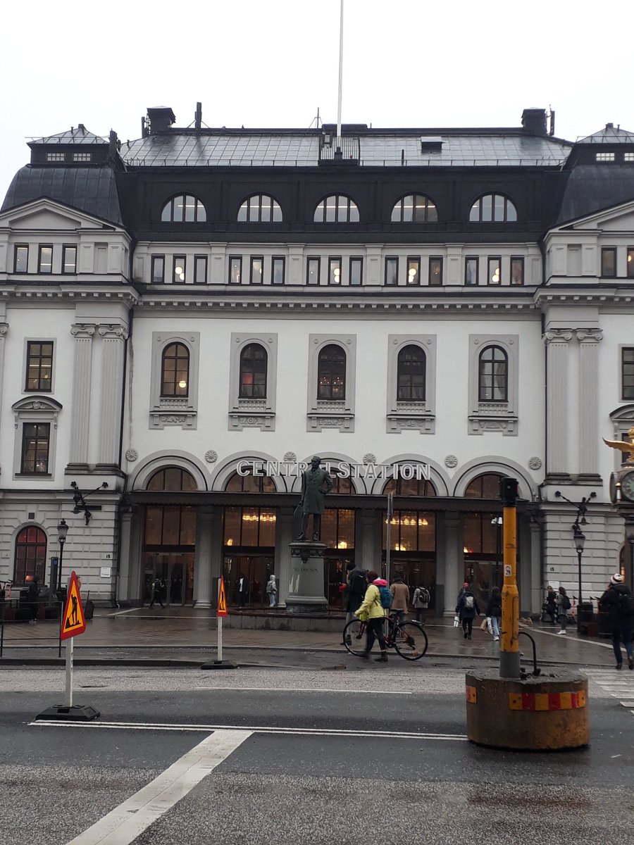 EngageGroup's tweet photo. @FrantlMike has arrived in Stockholm for the @C_R_Forum HR Leaders' Forum tomorrow. Looking forward to meeting some leading HR professionals and discussing how we can help to build more purposeful orgs. https://t.co/ueRHMHwoVy