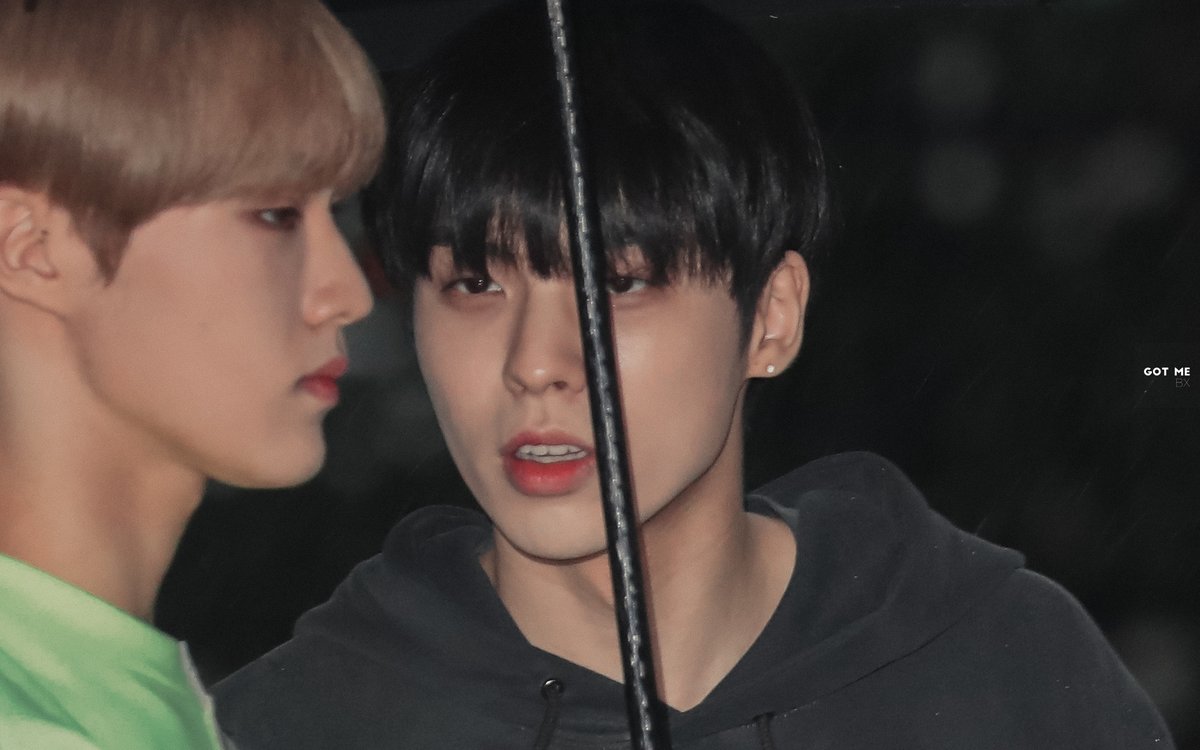 Gotmefocus_98's tweet photo. "𝙏𝙃𝙀 𝙁𝙄𝙍𝙎𝙏 𝙎𝙃𝙊𝙏"

I remember how excited I was this day then I got a glimpse of you. It was magical, everyone should go slow but it moved fast forward.. and then I saw what real LOVE is. 

#내게다가온_운명의_고니 #HAPPY_BX_DAY 
#CIX #BX #이병곤 https://t.co/KiyHzGO4vU