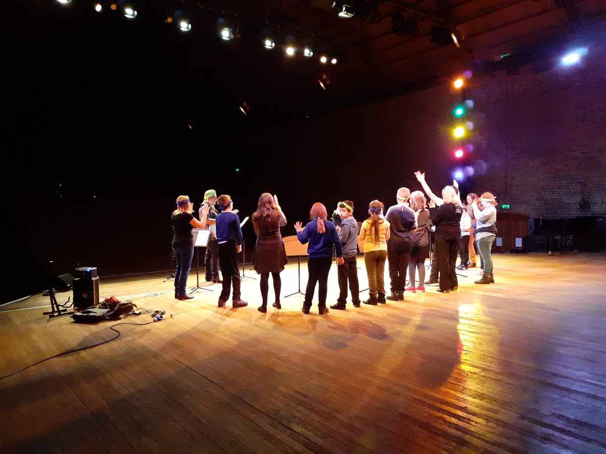 Snape_LInc's tweet photo. Day 3 of #Celeb20 is off to a great start with The Warren school tech rehearsal! @Cam_Assessment @SuffolkSecrets @JamesWhiteDrink @WestonFdn @youthmusic https://t.co/EVCKfEWATZ