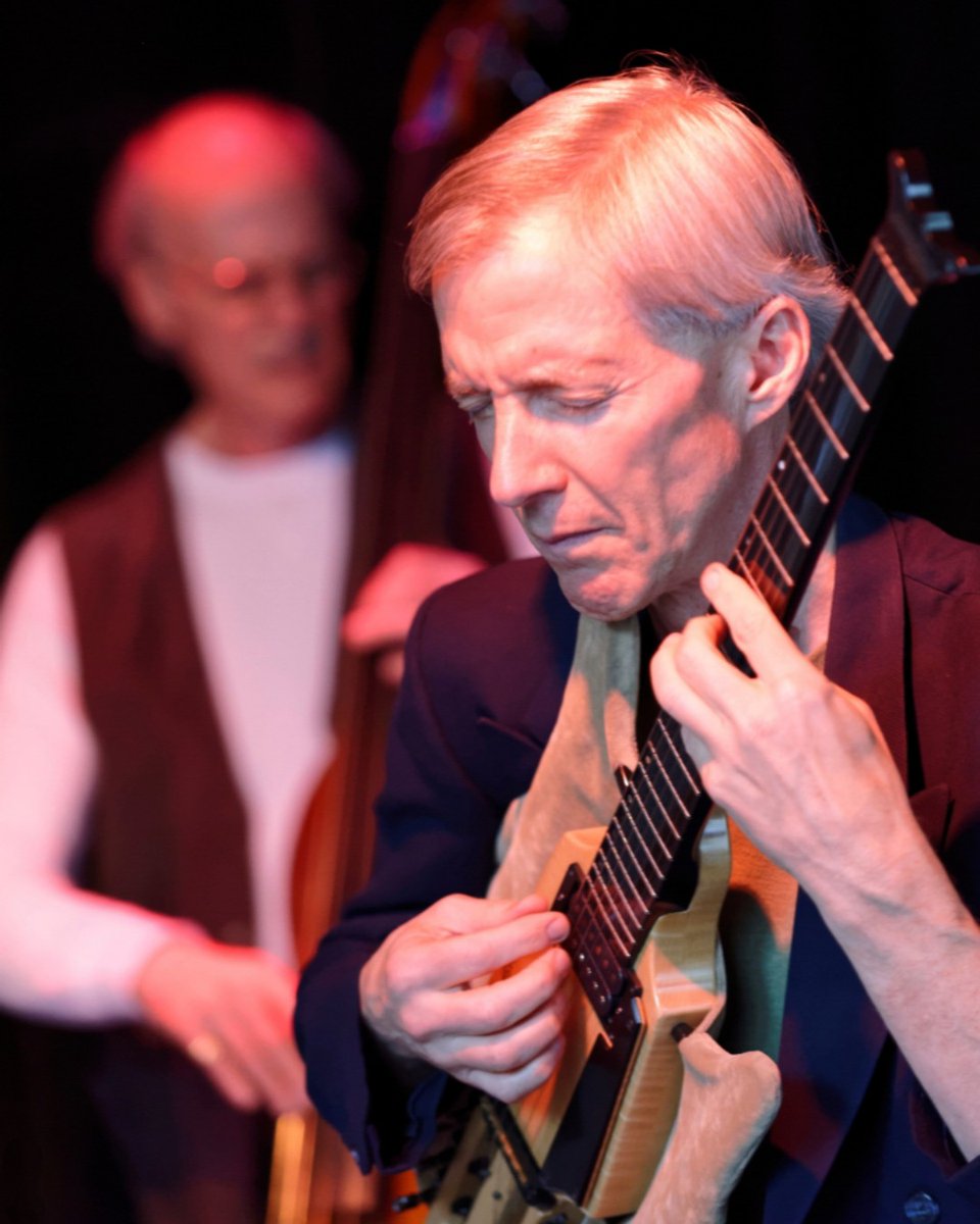 uarkmusic's tweet photo. John Stowell, legendary jazz guitarist, will be playing in concert tonight in Stella Boyle Smith Concert Hall at 7:30. He's worked with a who's who in the jazz world and his performance should not be missed! #uofamusic #universityofarkansas #jazz #guitar #JohnStowell #music https://t.co/vwBMbDigzB
