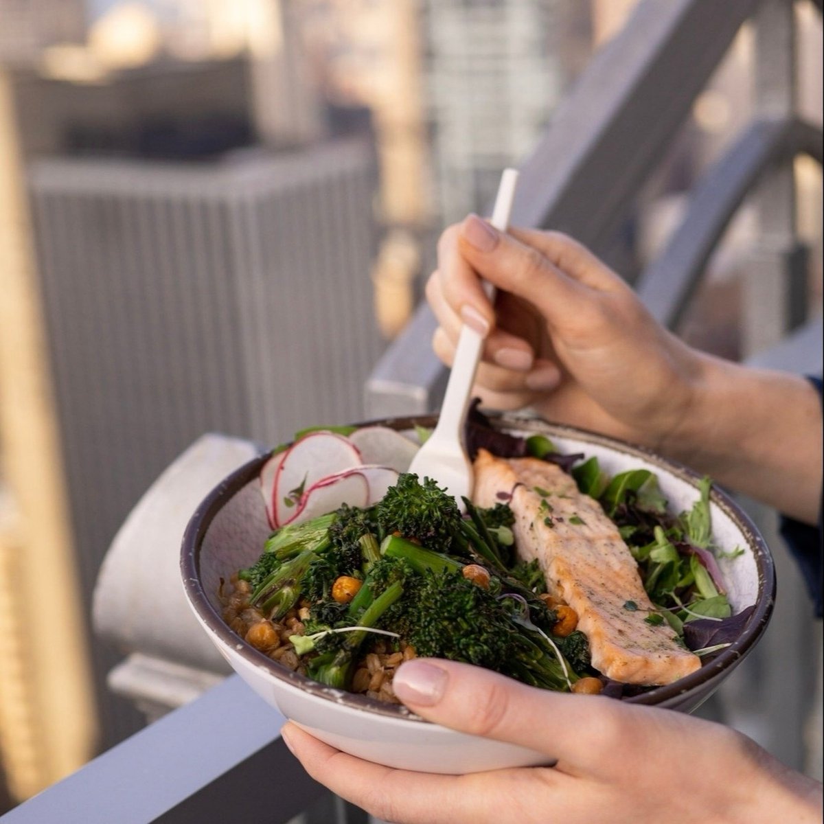 There's nothing quite like a tasty respite from the dizzying beat of New York City.