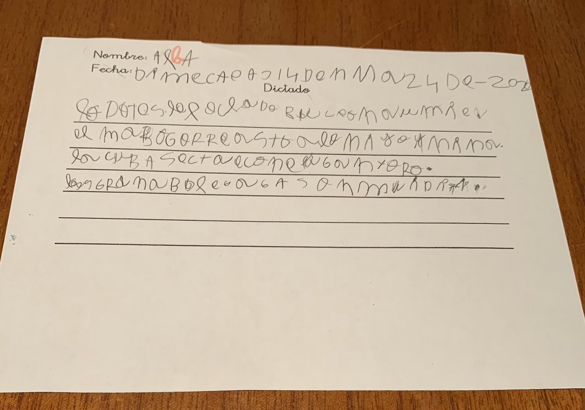 AndrePotterclas's tweet photo. Cuando no sabes si eres tutora de primero o traductora de arameo antiguo 🧐 #primerodeprimaria #descifrandodictados #aguantaunpocomás #necesitovacaciones https://t.co/OdCEaK2HtZ