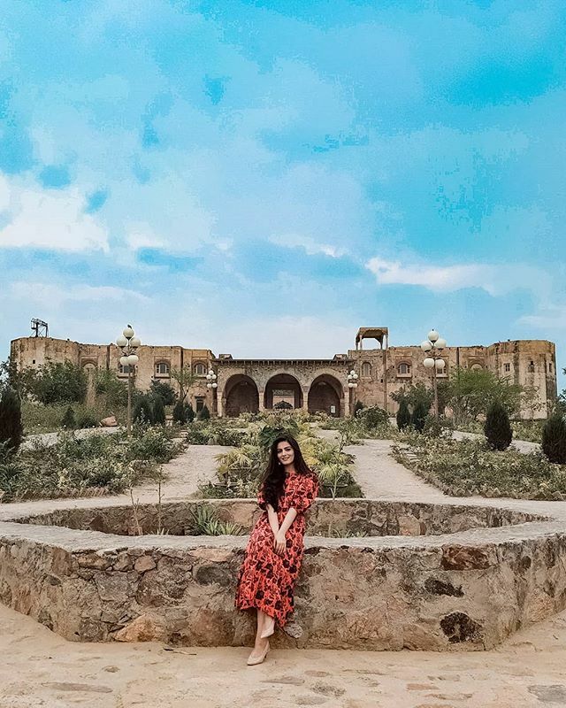 _HeadTilt's tweet photo. Temporarily closed for spiritual maintenance 🌿
.
.
.
.
.
.
.
#headtilttravels #tijarafortpalace #tijarafort #neemranahotels #getaway #midweekgetaway #clearblueskies #lifesgood #pursuewhatislovely #pursuepretty #postitfortheaesthetic #thehappynow #the… https://t.co/CVkWw31kz5 https://t.co/JIuTFEaxjA