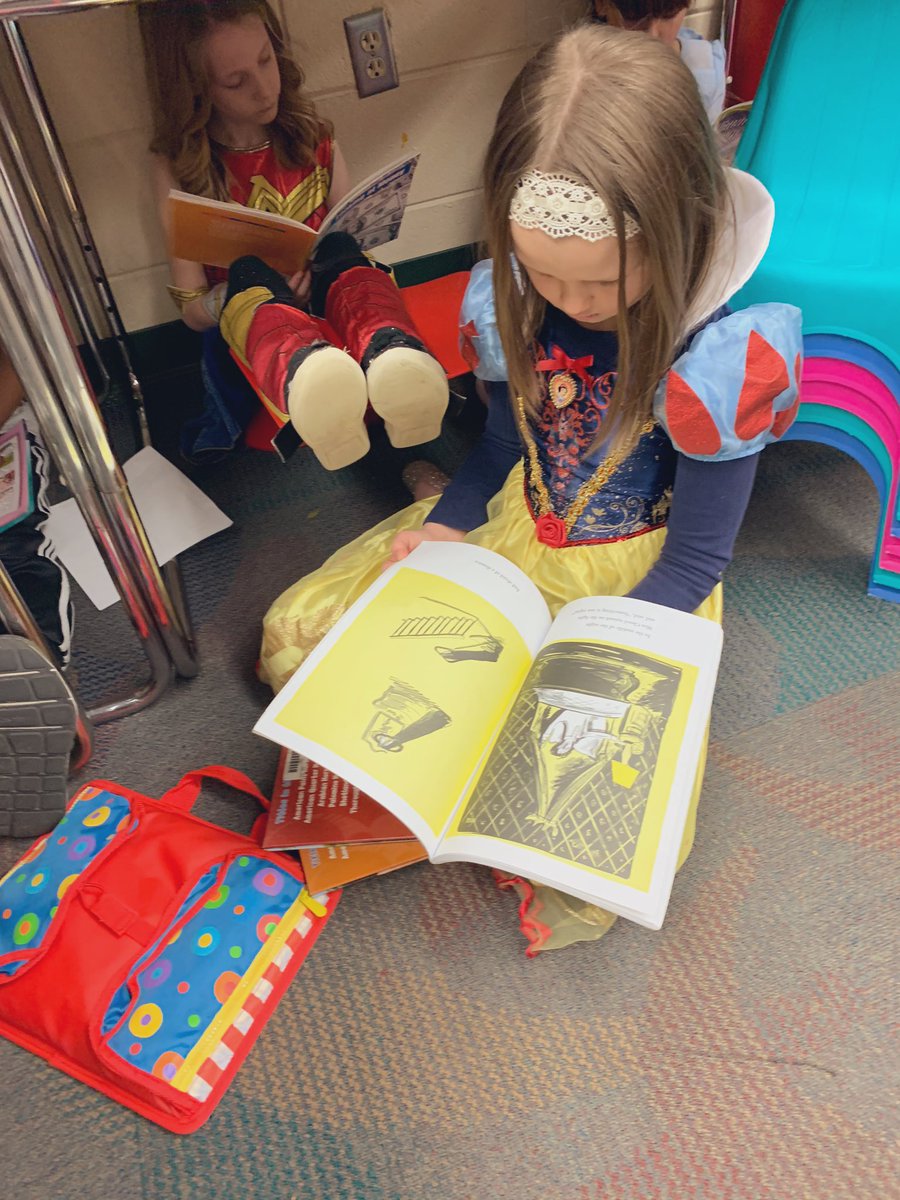 KolbClass's tweet image. Dress as your favorite character for reading week! #somuchfun