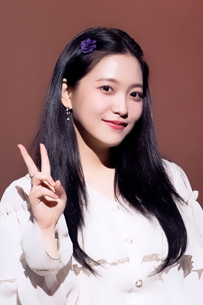yerimese's tweet photo. #그저_그대로_빛이나는_예림이를_사랑해
#DearYeriDay
#HappyYeriDay
#Yeri #예리 #RedVelvet 
정말 정말 축하해! https://t.co/thkSnkXbu7