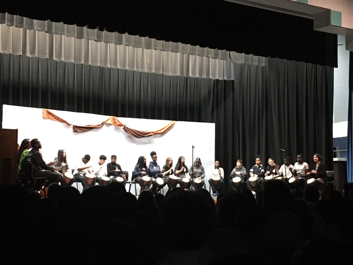 MsLuburic's tweet photo. What a beautiful performance by @ImmaculataOCSB ‘s drumming circle! @MartinezVenez , what a spectacular part of the #BlackHistoryMonth assembly ✊🏿. Music has such a powerful way of bringing people together. The energy was inspirational! 🥁 https://t.co/SjM2uS4uzT