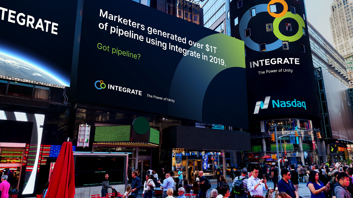 Integrate tweet media