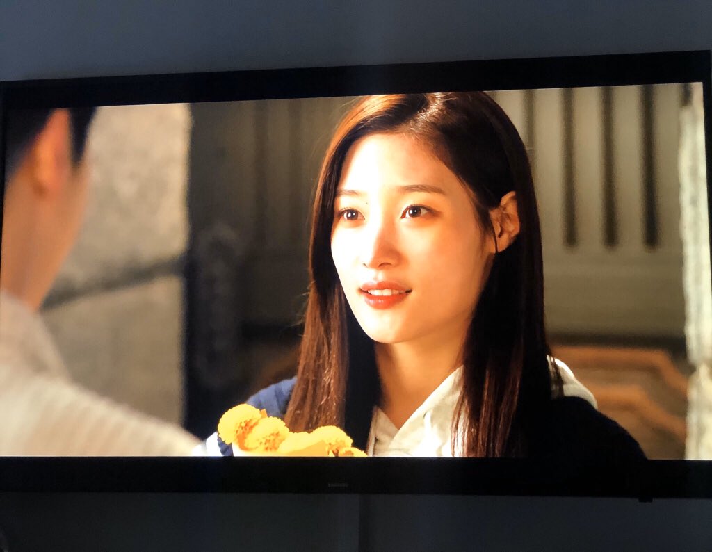 dia_sns's tweet photo. [FANCAFE] 200304 #CHAEYEON from DIA’s Official Daum Fancafe Update (1) https://t.co/eBLA0bwlcQ

“Everyone”

#다이아 #DIA #정채연 #채연 https://t.co/SymXUpWuVP