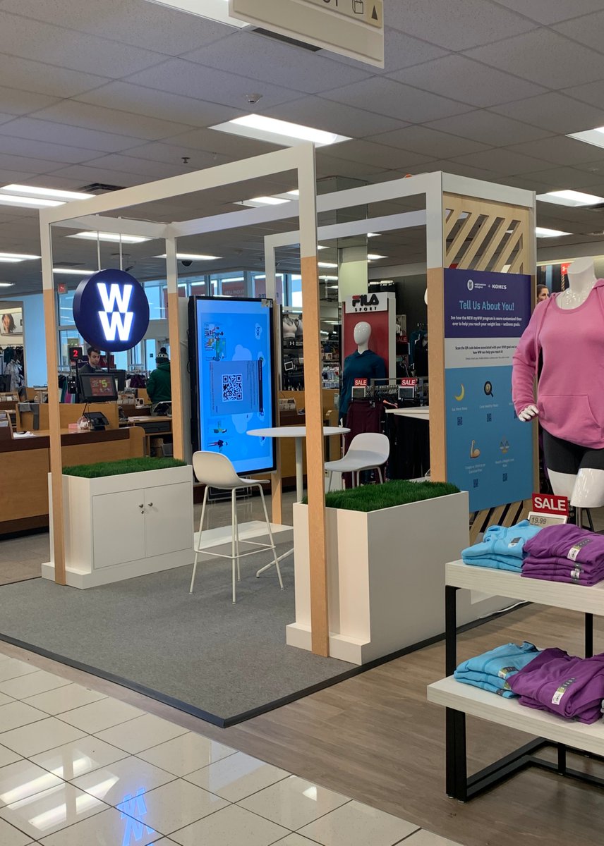 VisualCiti's tweet photo. Pop-Up Shop | Nationwide Rollout for @ww_us 
Made In USA
.
.
#visualciti #visualsoflife #visualmerchandising #merchandising #storedesign #visualprops #signage #custom #WW #popup #madeinusa https://t.co/xC5Ul8ujsg