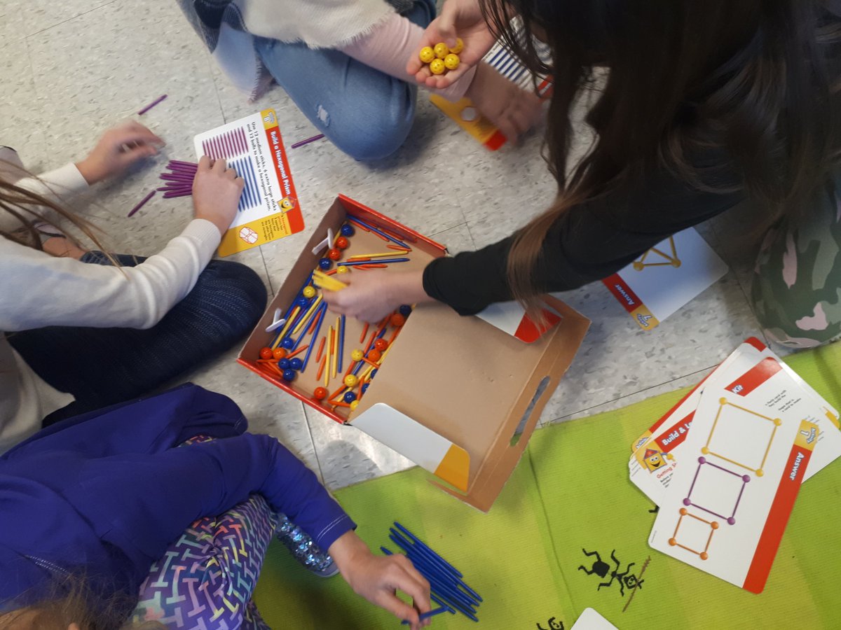 theresatoschkof's tweet photo. and now we build.....#3Dsolids #geometrytime @StGabWings https://t.co/FOICm9YdUt