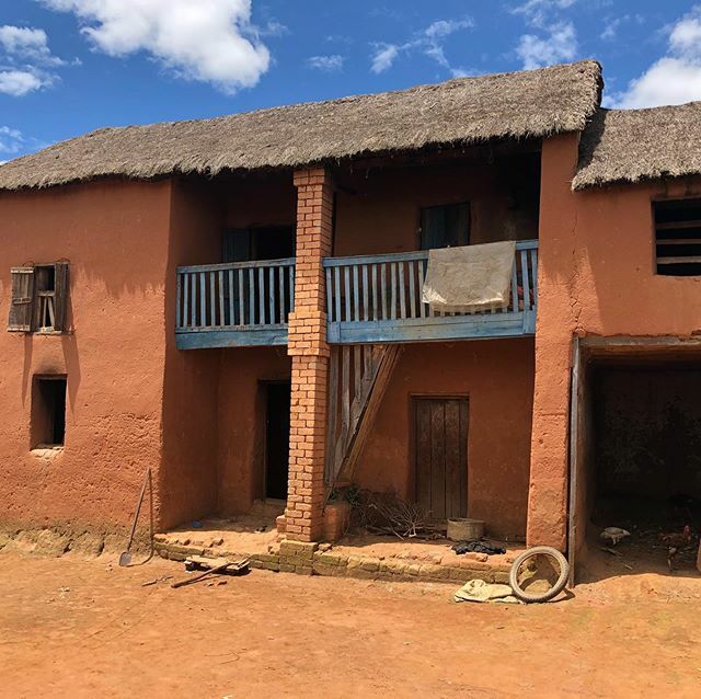 aubondetail's tweet photo. Aujourd’hui découverte d’un village de potiers, incroyable moment avec @madagascar.autrement #madagascar #tourismedurable https://t.co/TEFhvOTbEO