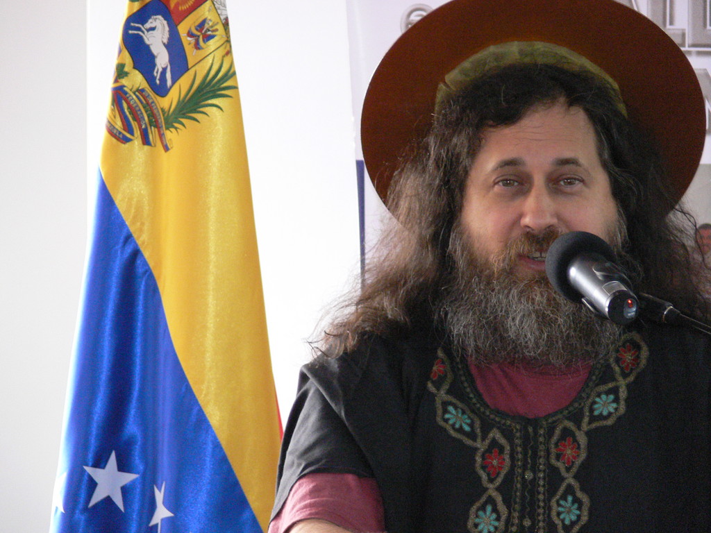CTL_ve's tweet photo. El software libre construye una sociedad mejor. #RMS https://t.co/VRyp92Itep